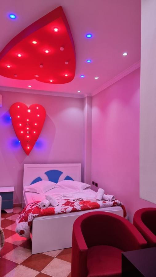 Boston Hotel Тирана Экстерьер фото