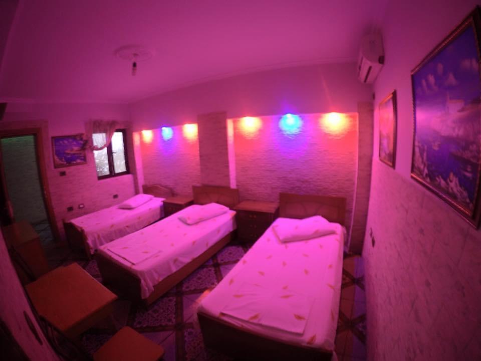 Boston Hotel Тирана Экстерьер фото